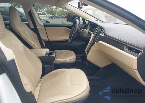 2013 Tesla Model S Performance из США, поврежденный, VIN 5YJSA1DP9DFP04076